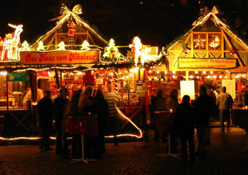 Weihnachtsmarkt Buden
